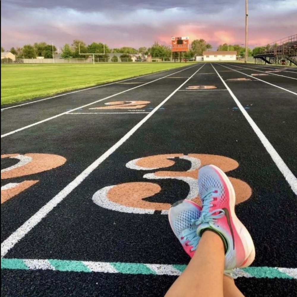 Meet your Posher, Ava